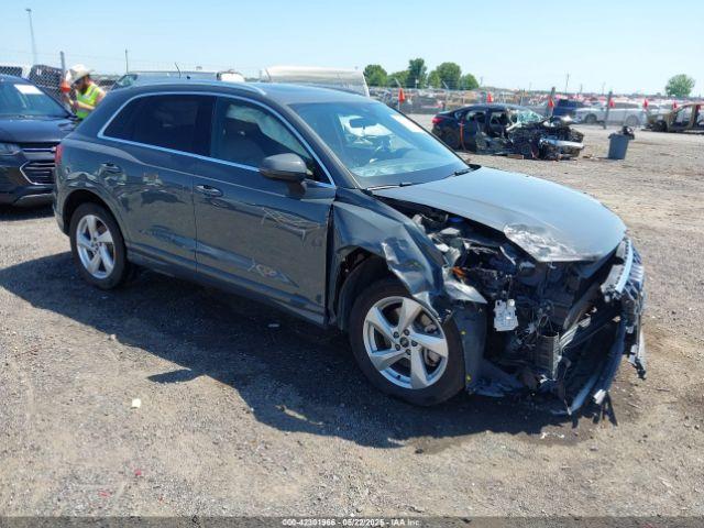  Salvage Audi Q3