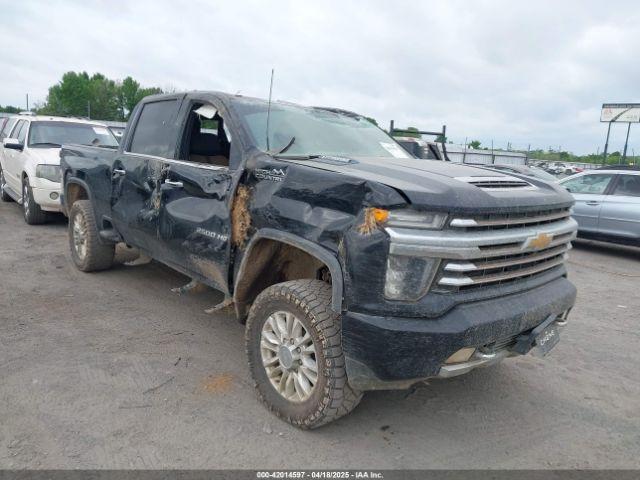  Salvage Chevrolet Silverado 2500