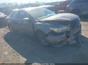  Salvage Nissan Altima