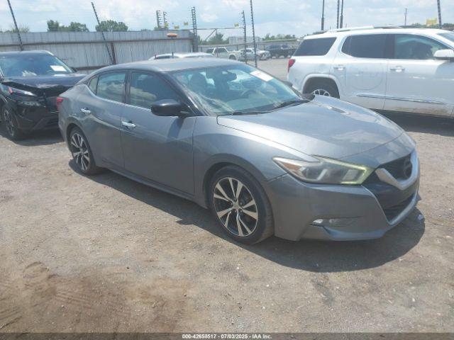  Salvage Nissan Maxima