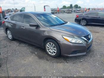  Salvage Nissan Altima
