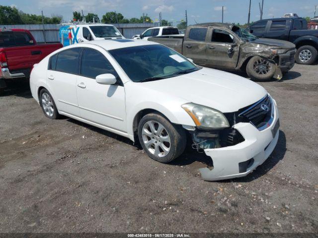  Salvage Nissan Maxima