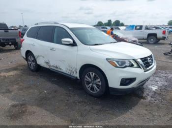  Salvage Nissan Pathfinder