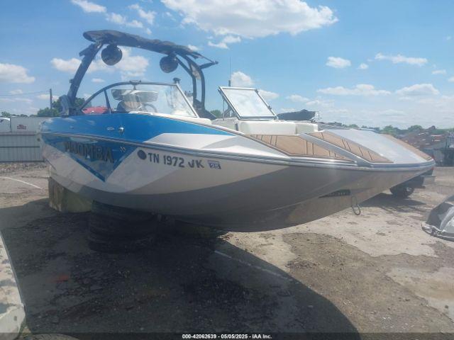  Salvage Moomba Makai