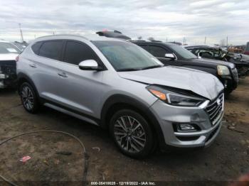  Salvage Hyundai TUCSON