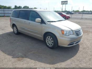  Salvage Chrysler Town & Country