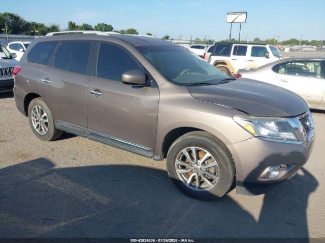  Salvage Nissan Pathfinder