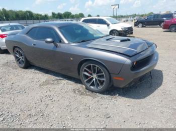  Salvage Dodge Challenger
