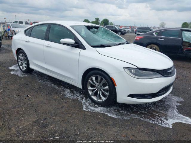  Salvage Chrysler 200