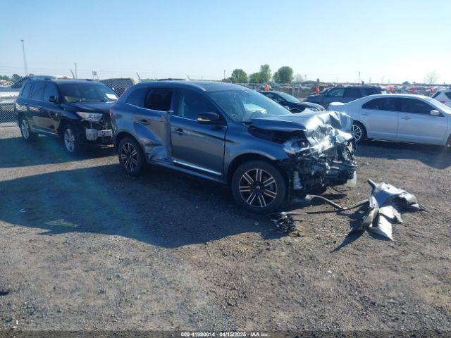  Salvage Volvo XC60