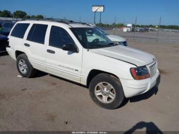  Salvage Jeep Grand Cherokee
