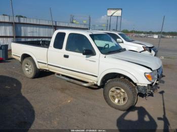  Salvage Toyota Tacoma