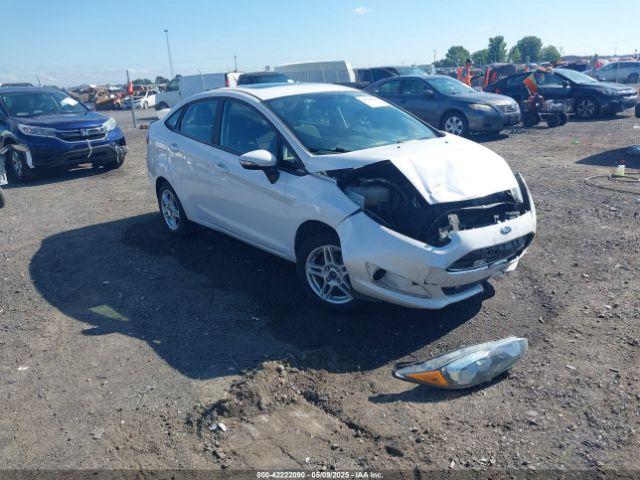  Salvage Ford Fiesta