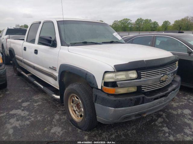  Salvage Chevrolet Silverado 2500