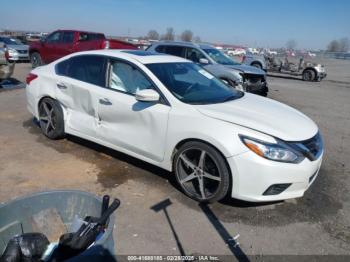  Salvage Nissan Altima