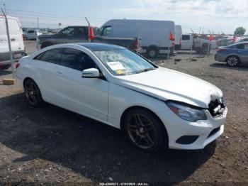  Salvage Mercedes-Benz E-Class