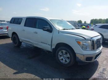  Salvage Nissan Titan