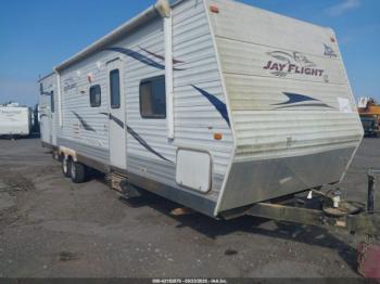  Salvage Jayco 32bhds