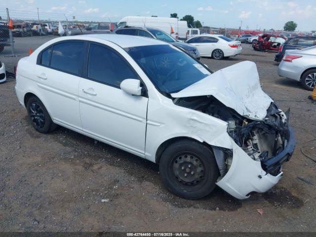 Salvage Hyundai ACCENT
