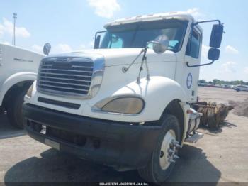  Salvage Freightliner Conventional