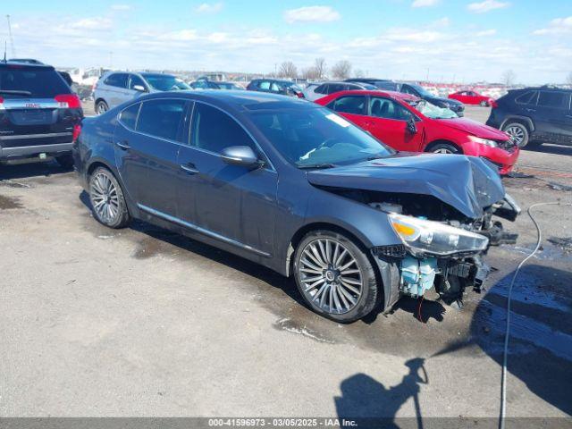 Salvage Kia Cadenza