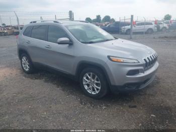 Salvage Jeep Cherokee
