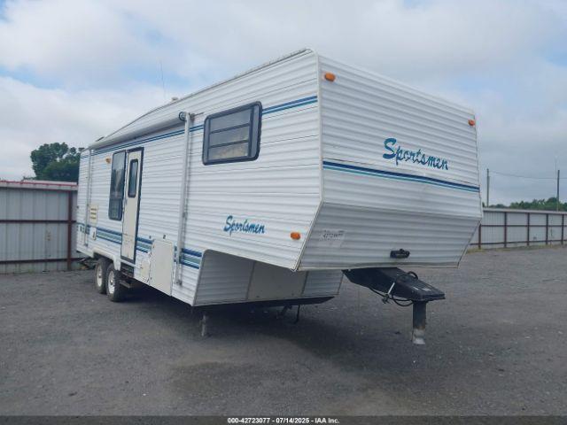  Salvage Kz-rv Sportsmen