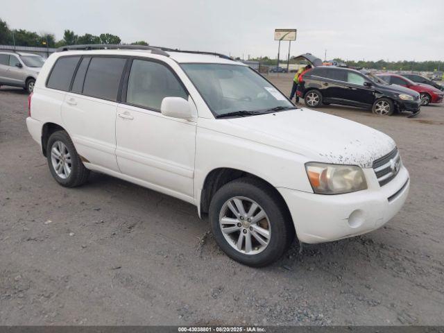  Salvage Toyota Highlander