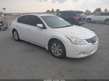  Salvage Nissan Altima