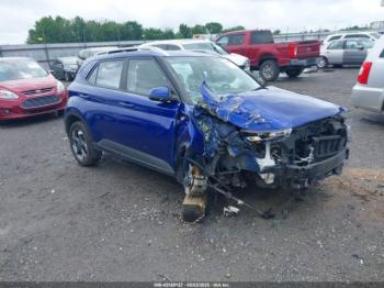  Salvage Hyundai VENUE