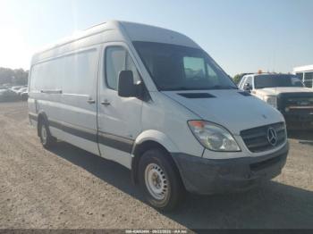  Salvage Mercedes-Benz Sprinter 2500