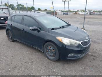  Salvage Kia Forte