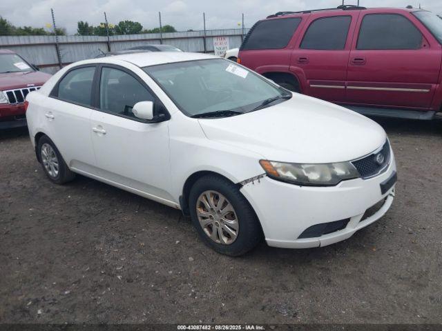  Salvage Kia Forte