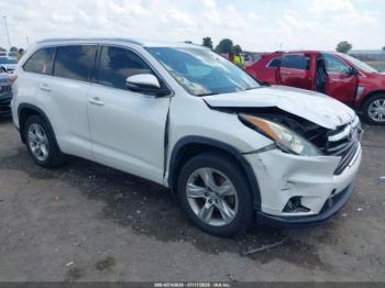  Salvage Toyota Highlander