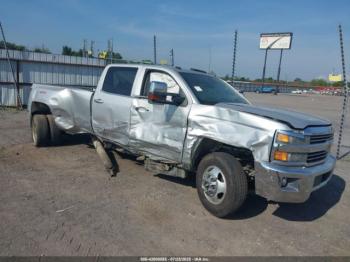  Salvage Chevrolet Silverado 3500