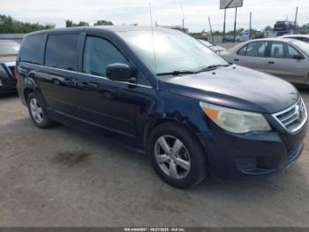  Salvage Volkswagen Routan