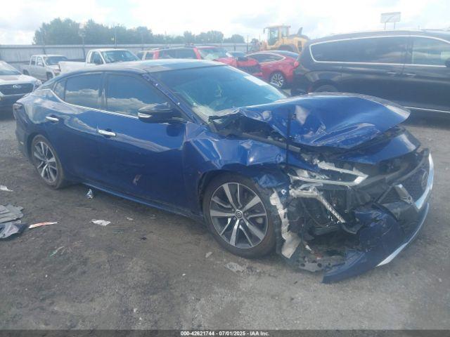  Salvage Nissan Maxima