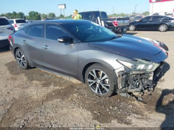  Salvage Nissan Maxima