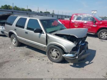  Salvage Chevrolet Blazer