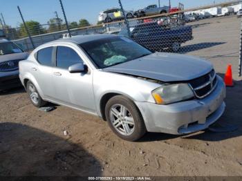  Salvage Dodge Avenger