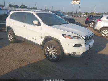  Salvage Jeep Cherokee