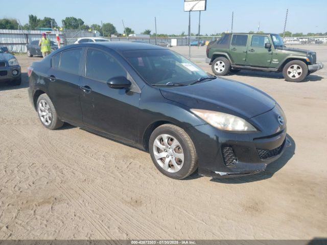  Salvage Mazda Mazda3