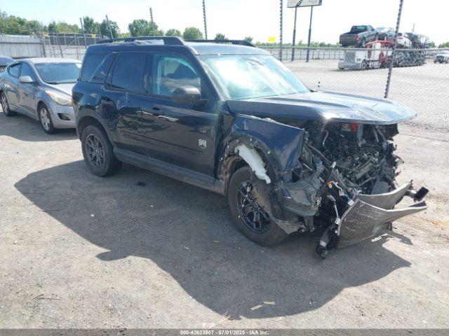  Salvage Ford Bronco