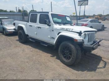  Salvage Jeep Gladiator