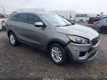  Salvage Kia Sorento