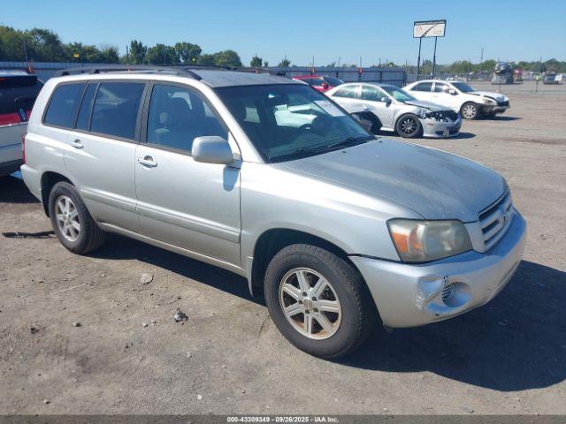  Salvage Toyota Highlander