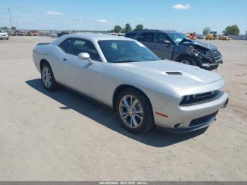  Salvage Dodge Challenger