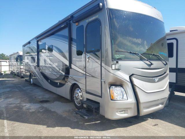  Salvage Freightliner Chassis