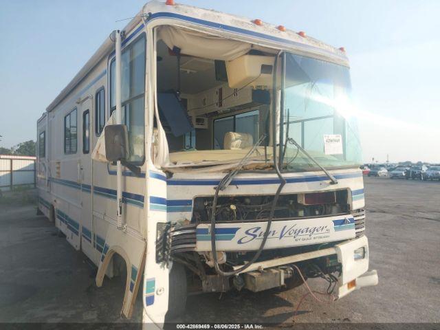  Salvage Chevrolet P30
