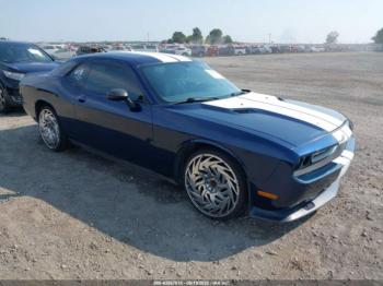  Salvage Dodge Challenger